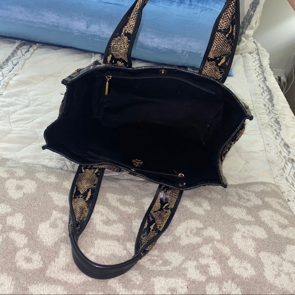 Tory Burch Tote - Picture 4 of 7